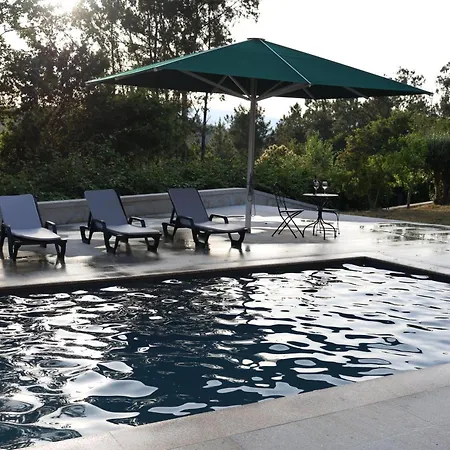 Qt Refugio De Rubiaes 1 Paredes De Coura *