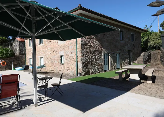 Qt Refugio De Rubiaes 1 Paredes De Coura * Casco